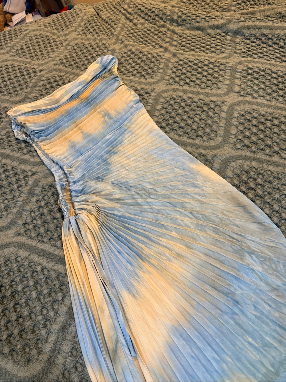 Endless Blu Strapless Pleated Maxi Dress in Blue and light orange - Picture 8 of 16